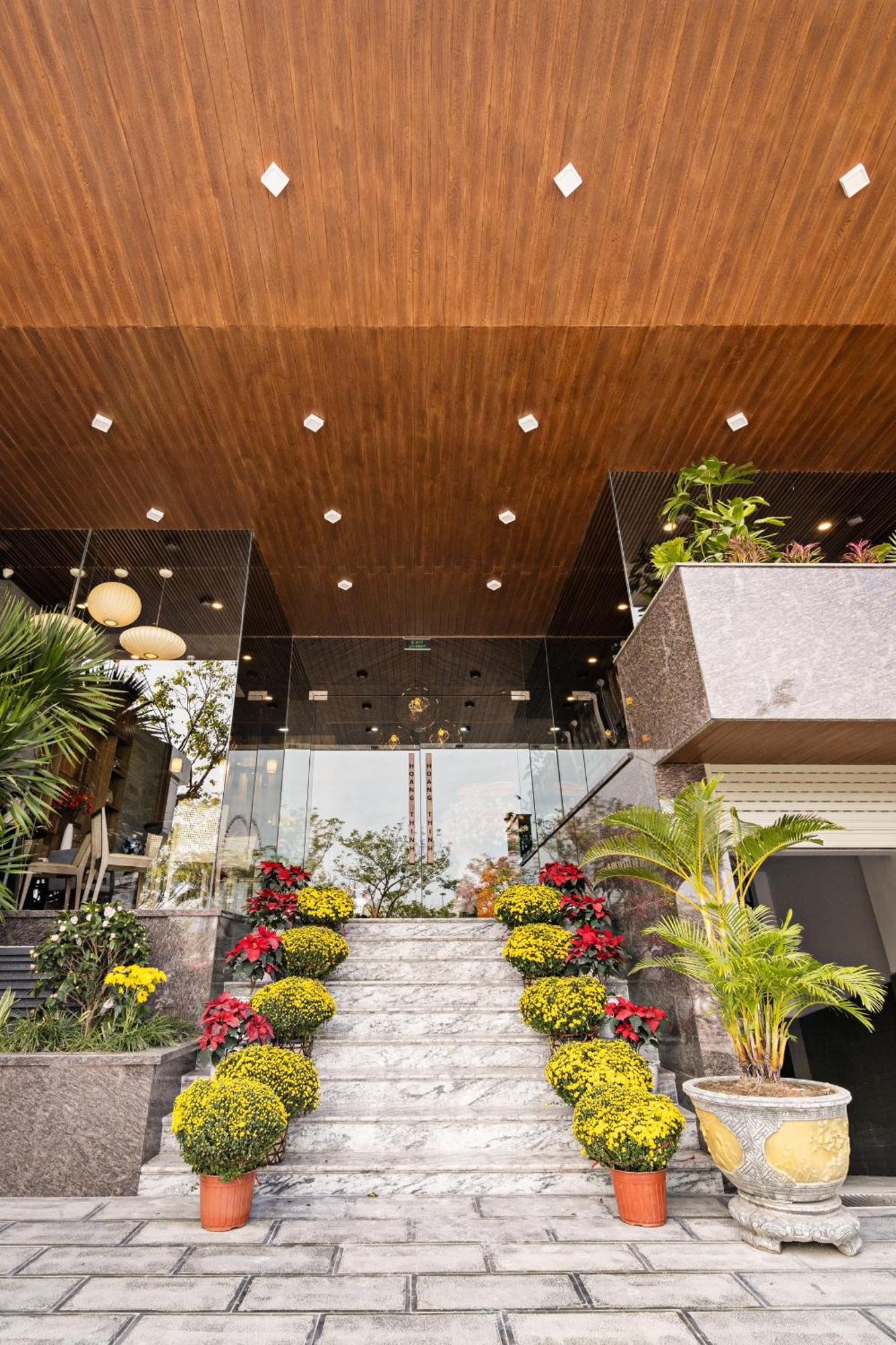 Hoang Thinh Hotel & Apartment Danang Exterior foto